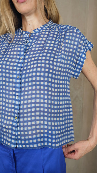 BLUSA
