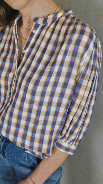 BLUSA