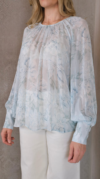 BLUSA