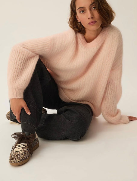PULLOVER