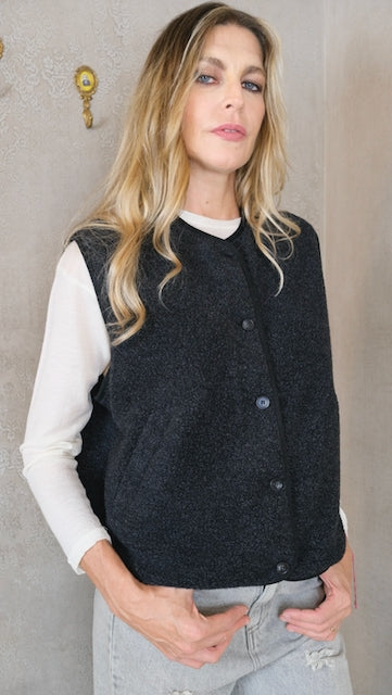 GILET